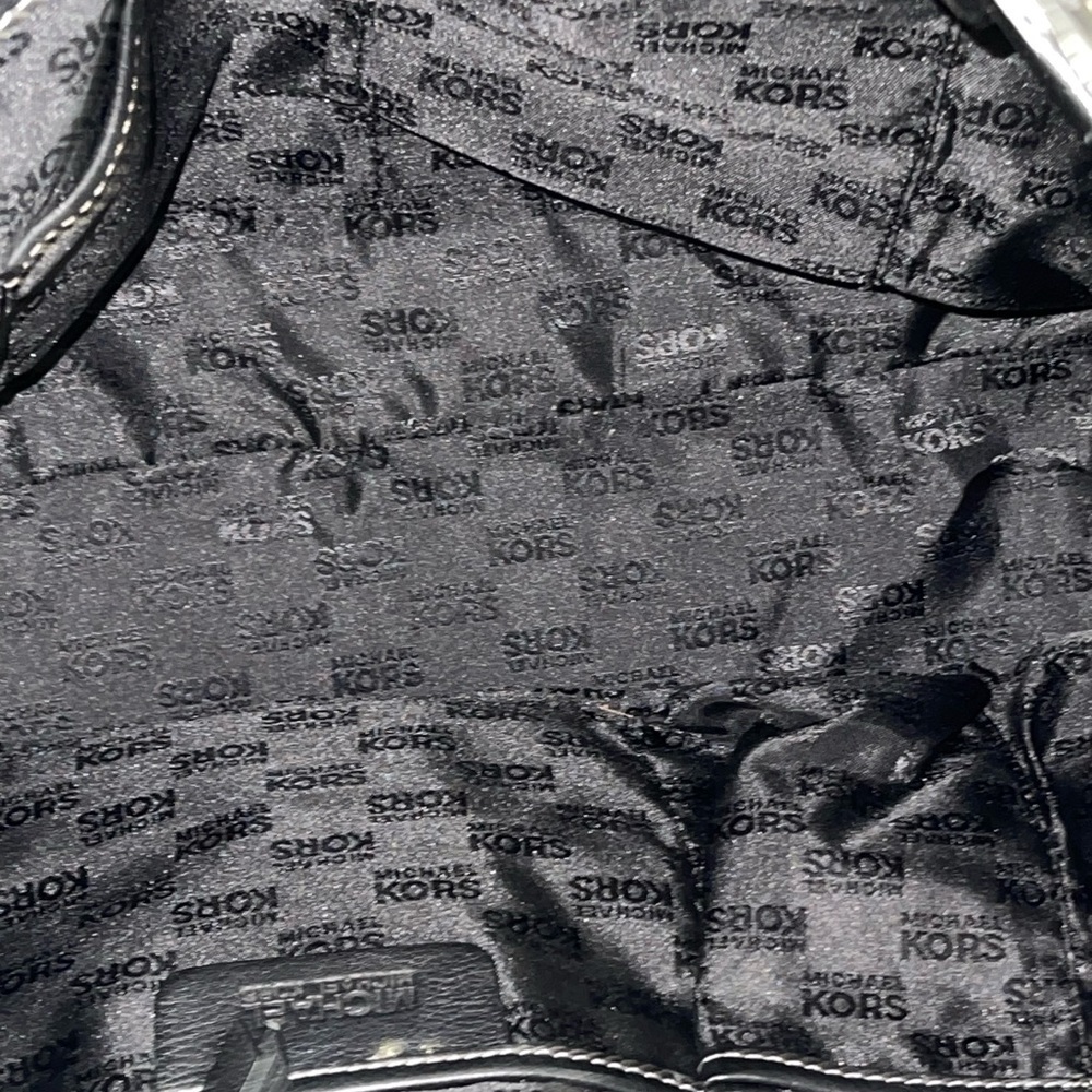 MICHAEL KORS Genuine Leather Large Soft Tote Shoulder Handbag. Very GUC w/COA - Picture 11 of 13